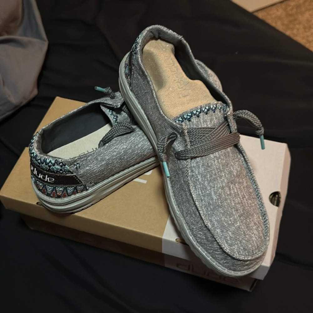 Heydude Wendy Flora size 8 women
